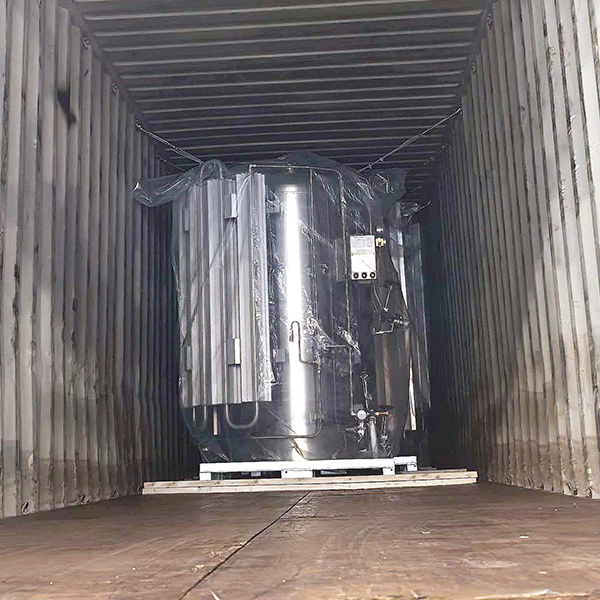 4 unidades de microtanques a granel de 1 m³ exportados a Malasia en un contenedor de 40 HQ, cargados el 26 de diciembre